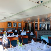 Stilfuld restaurant med god plads - mad i international klasse.