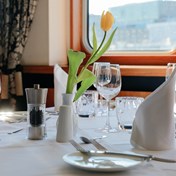 Stilfuld restaurant med god plads - mad i international klasse.
